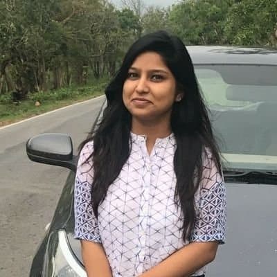 CodeByPoonam 的头像